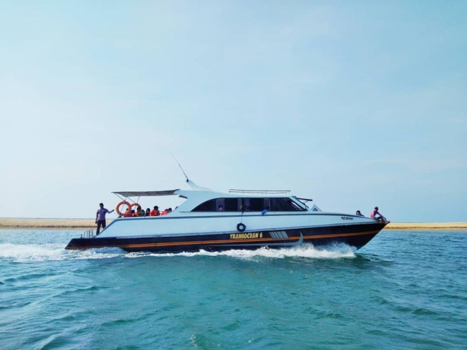 Boat Merang Jetty to Redang Island